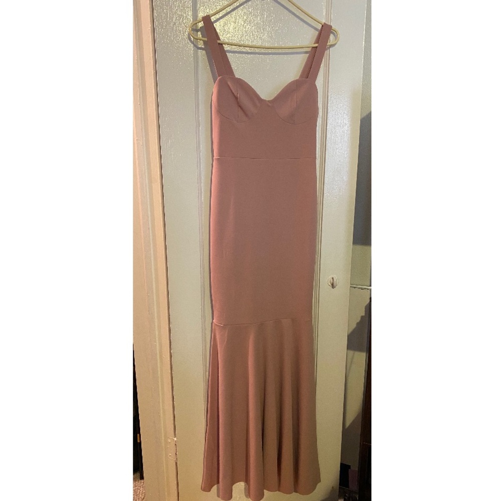 Boohoo Bustier Detail fishtail Maxi Dress in Blush